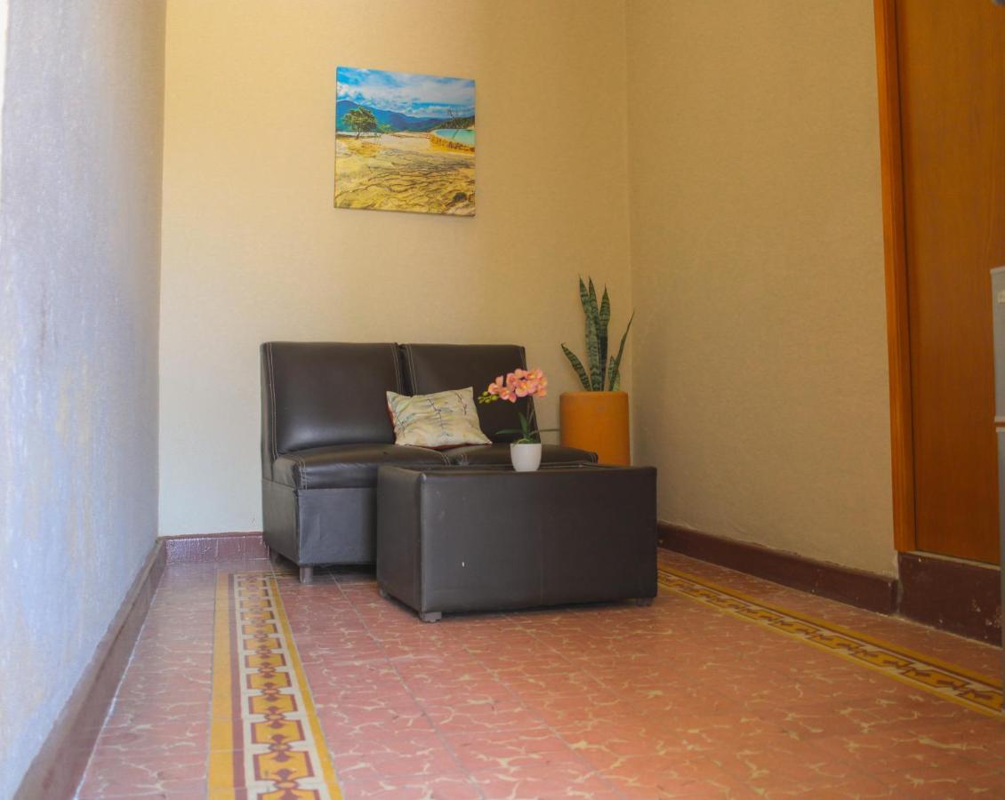 Hotel Bokatrip El Llano à Oaxaca Extérieur photo