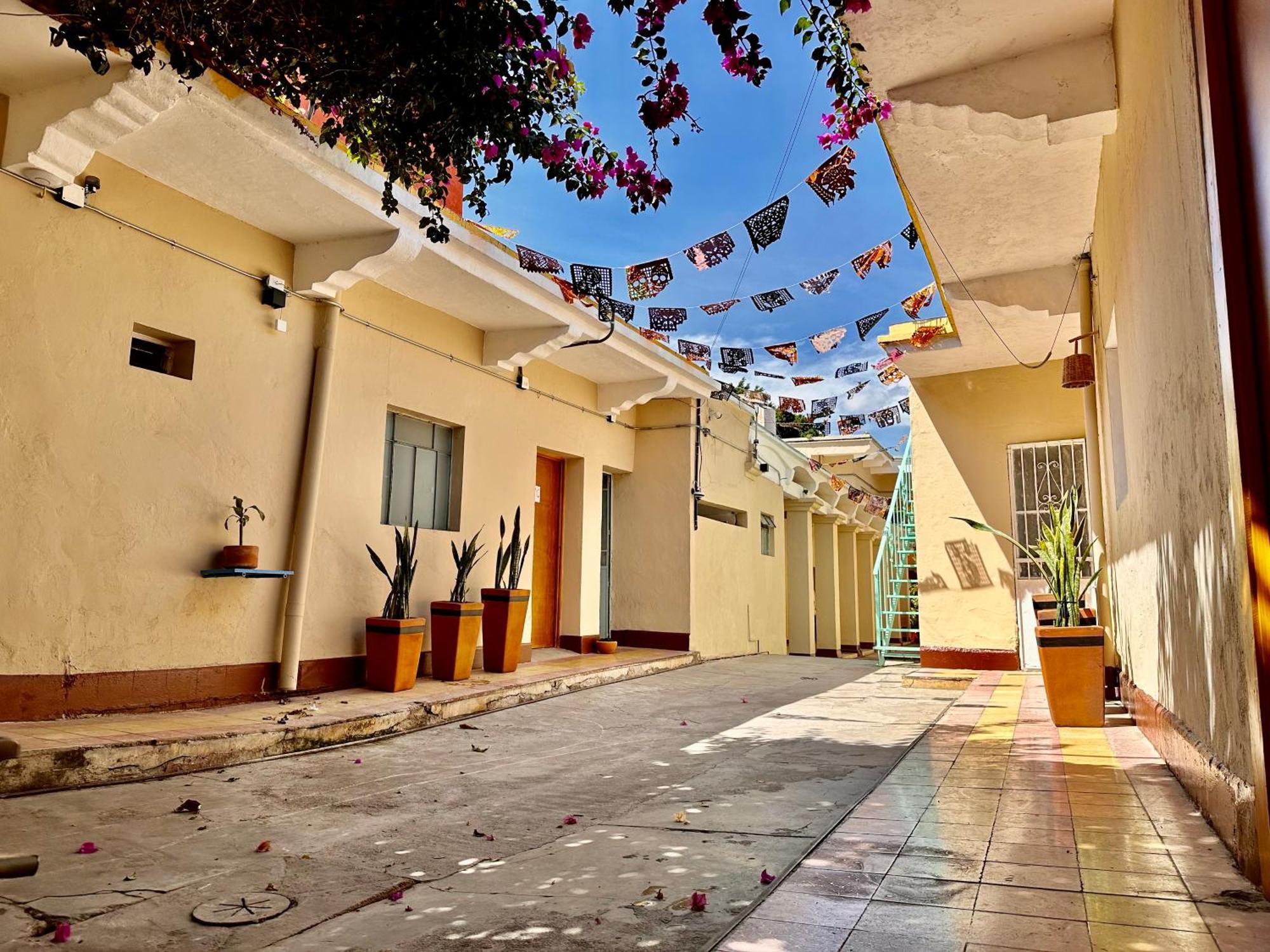 Hotel Bokatrip El Llano à Oaxaca Extérieur photo